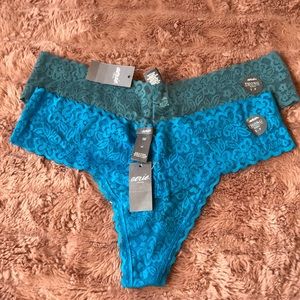NWT Aerie thongs